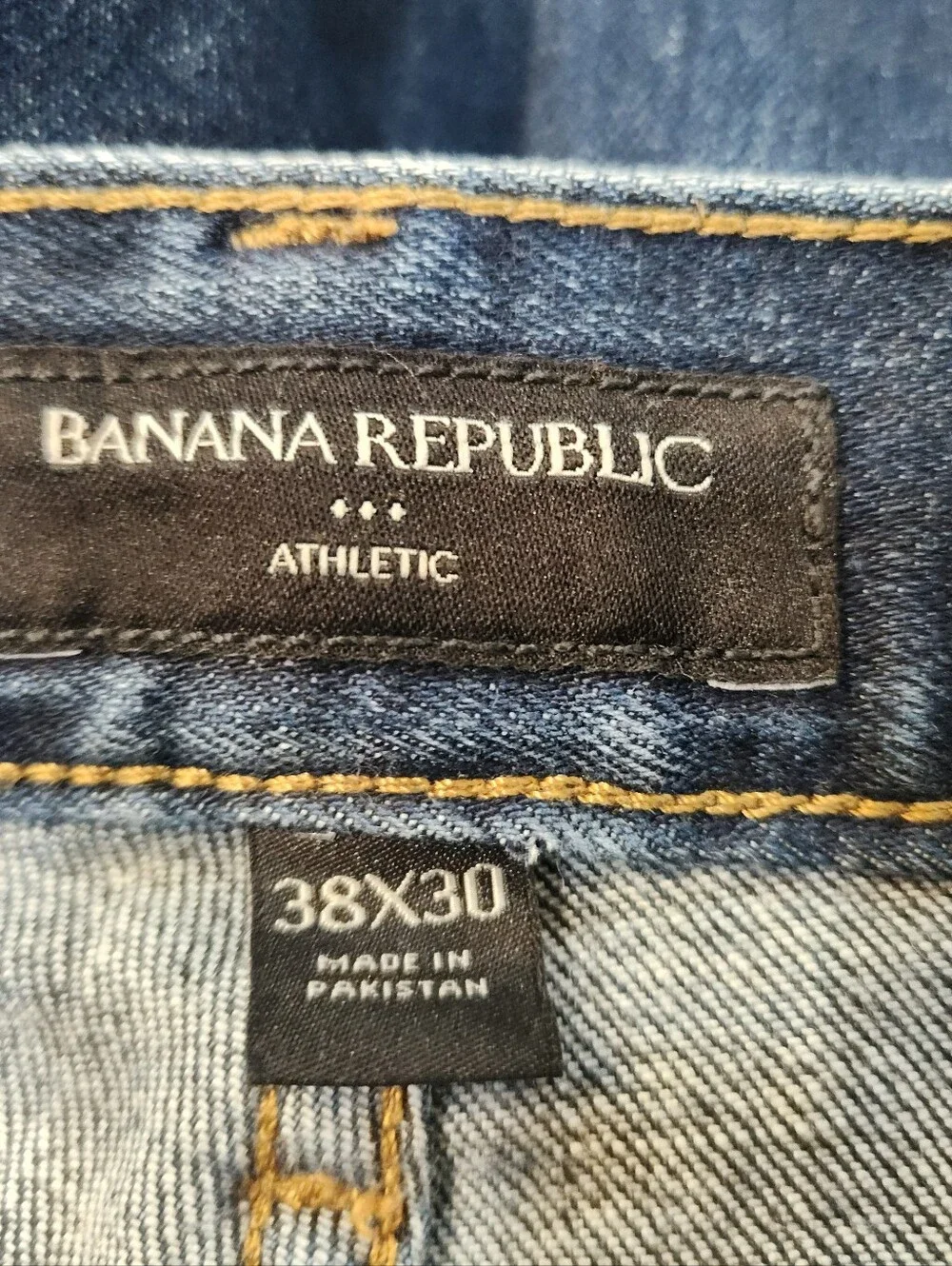 Banana Republic Athletic Fit Jeans Men's Size 38 Blue Medium Wash Denim
